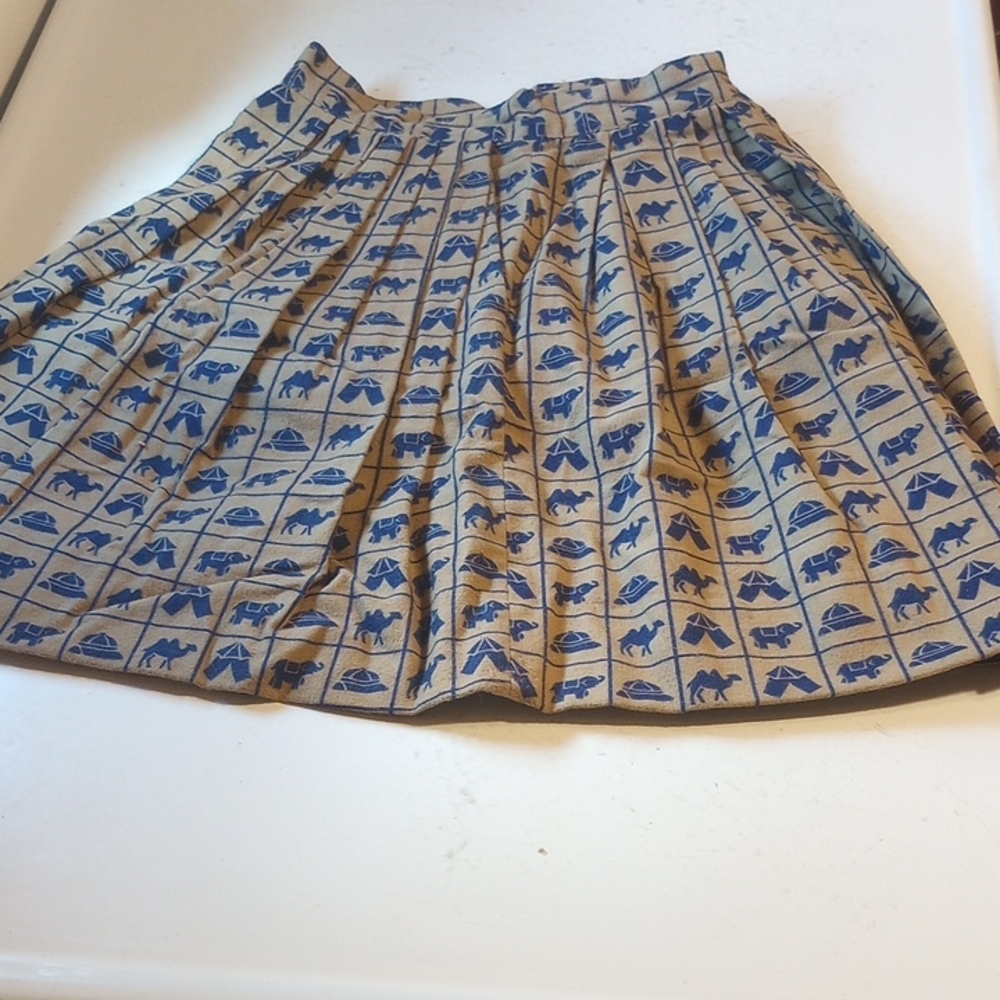 British Khaki Tan & Blue Cotton Flannel Skirt, Size 4, Elephants & Camels, Plaid